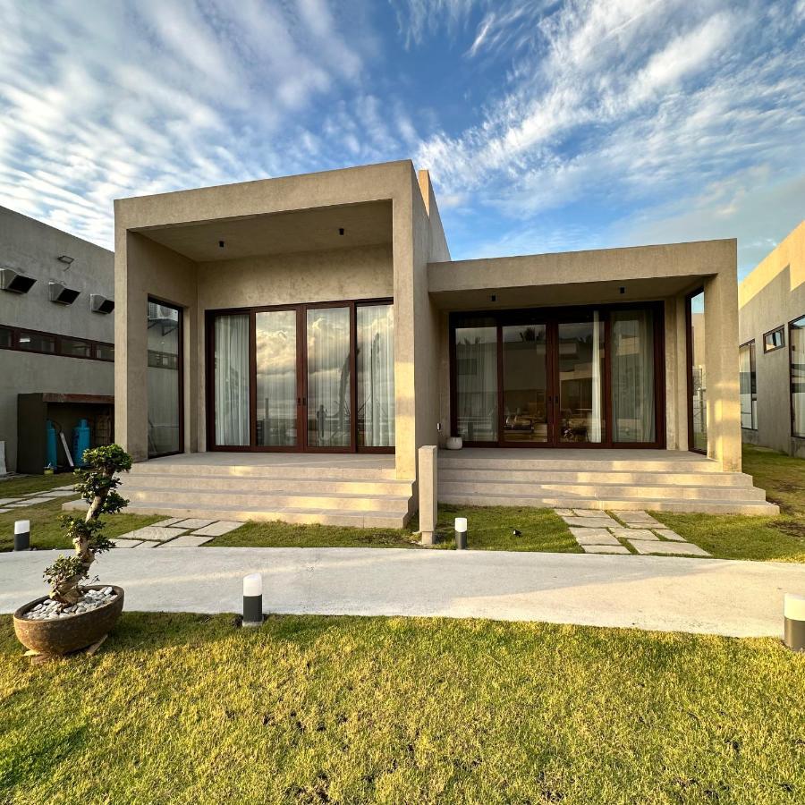 Tana Beach Villas Lian Esterno foto